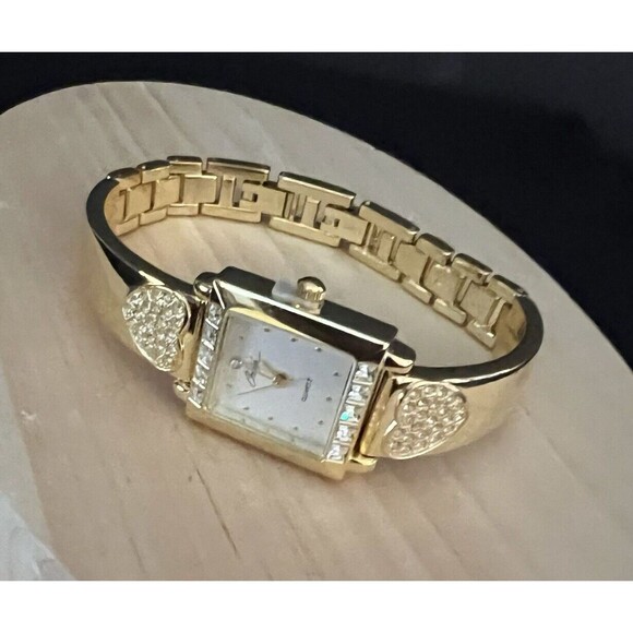MZ Berger Cherish Women’s Gold and Heart Rhinestone Quartz Wristwatch IOB - Picture 2 of 13